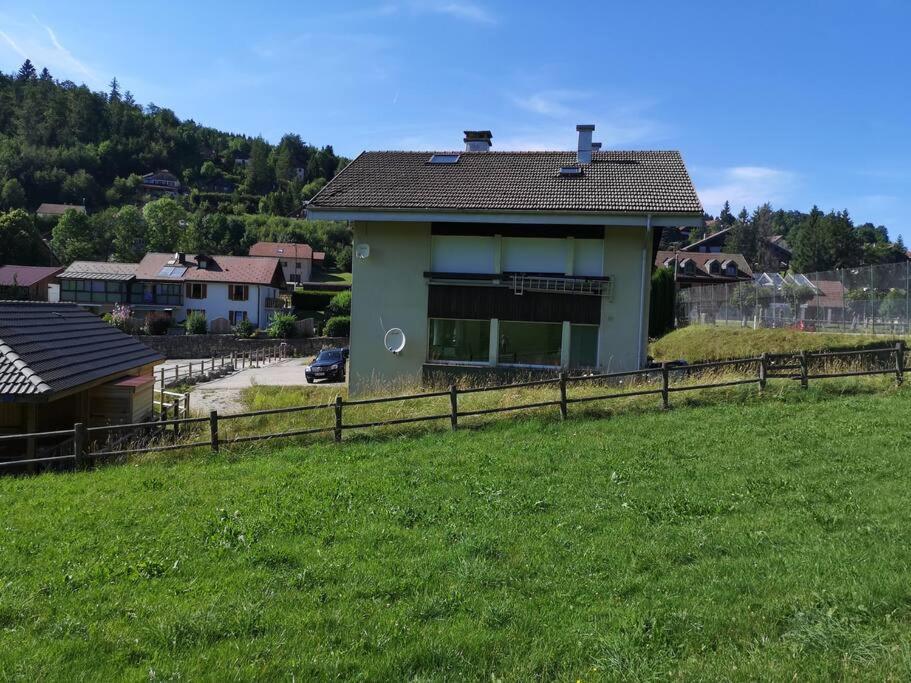 Spacieux Et Lumineux 115M2 Idealement Situe Lejlighed Les Hopitaux-Neufs Eksteriør billede